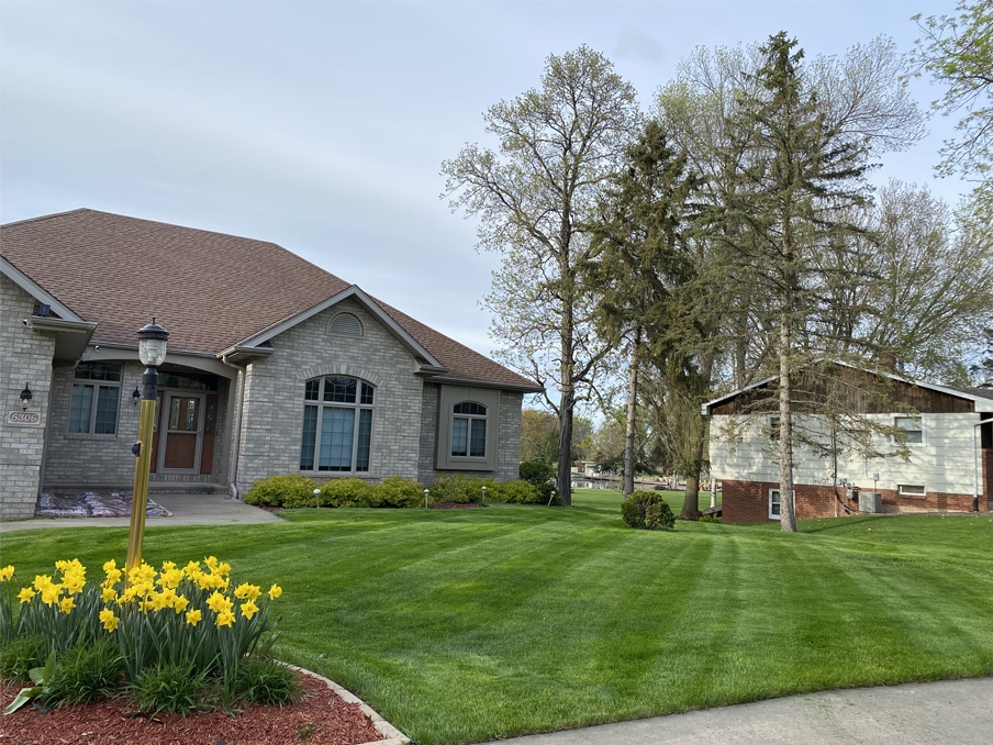 Trustworthy Lawn Mowing Services in Neenah WI