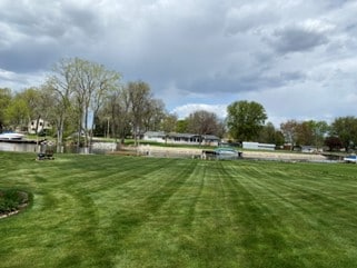Professional Lawn Mowing Services in Neenah WI